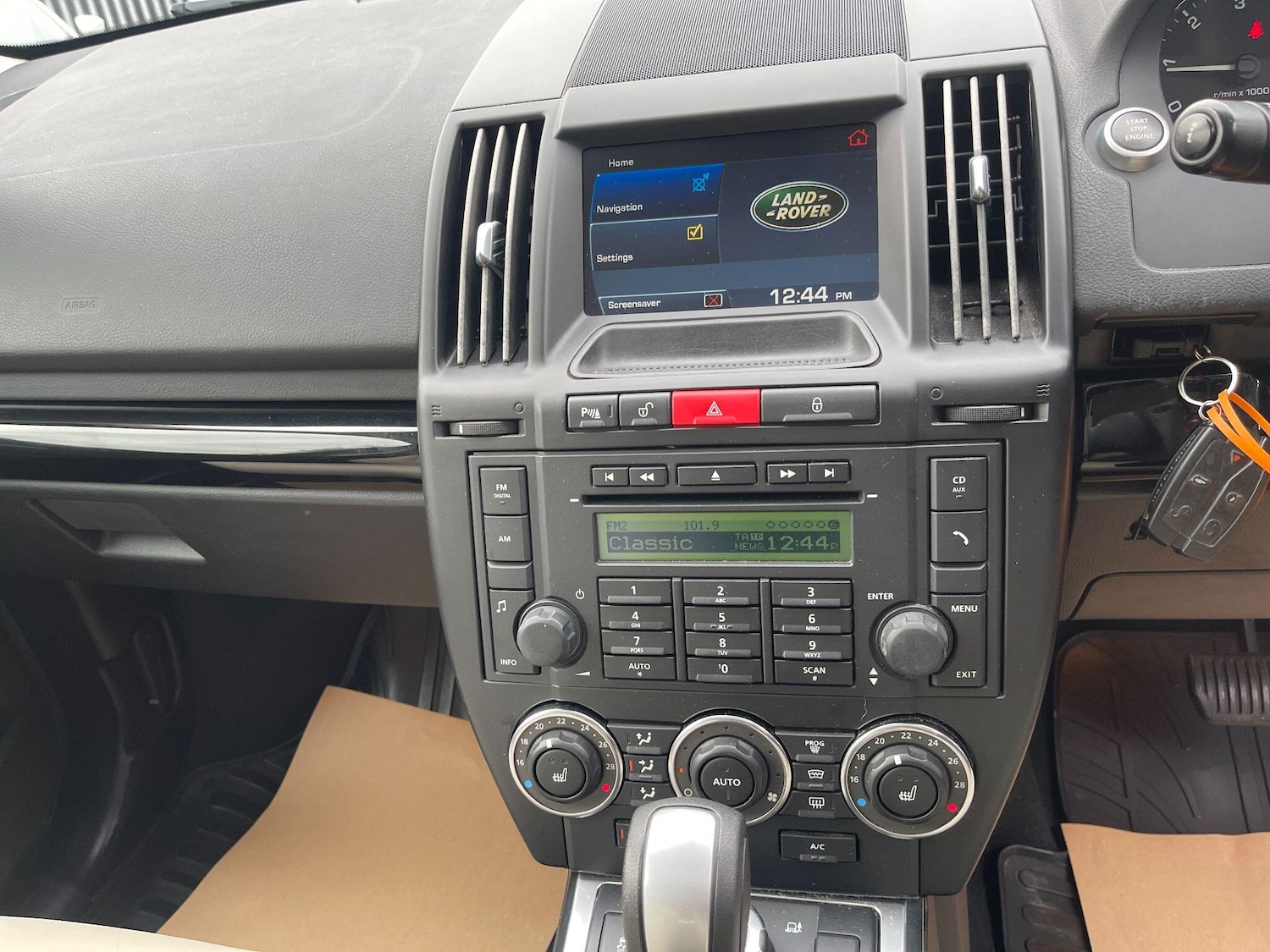 Used Land Rover Freelander 2012 for sale - 77203549: Photo 10