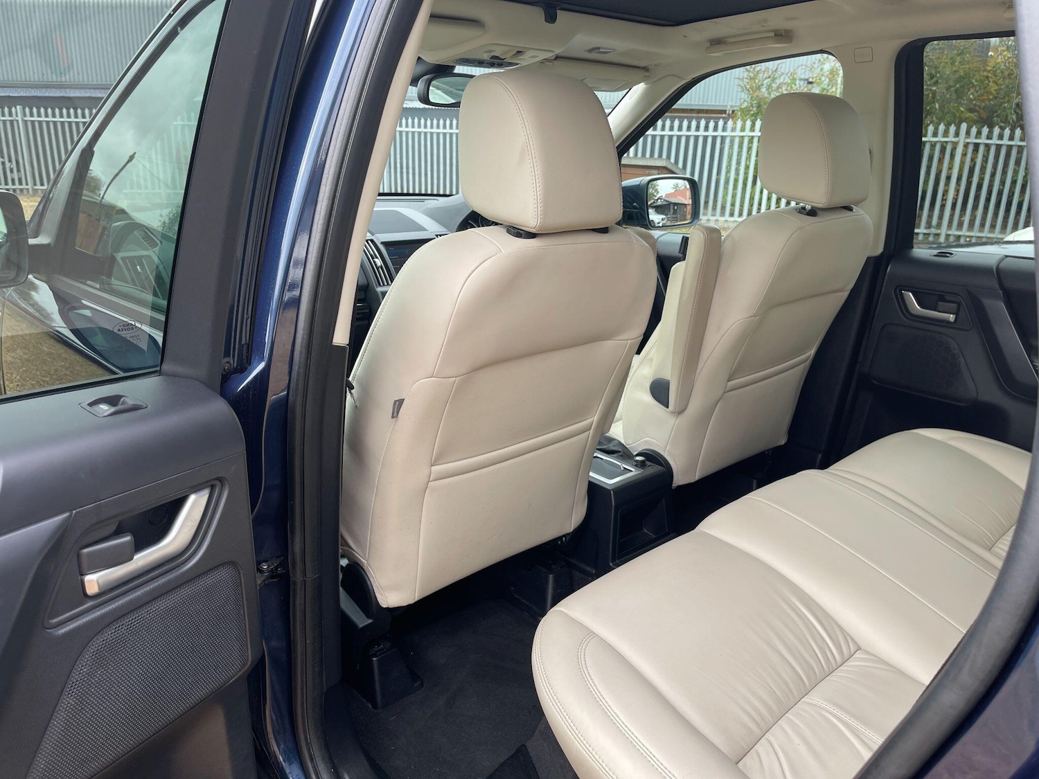 Used Land Rover Freelander 2012 for sale - 77203549: Photo 14