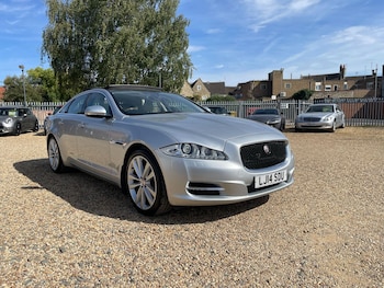 Used Jaguar XJ 2014 for sale - 79464893: Photo