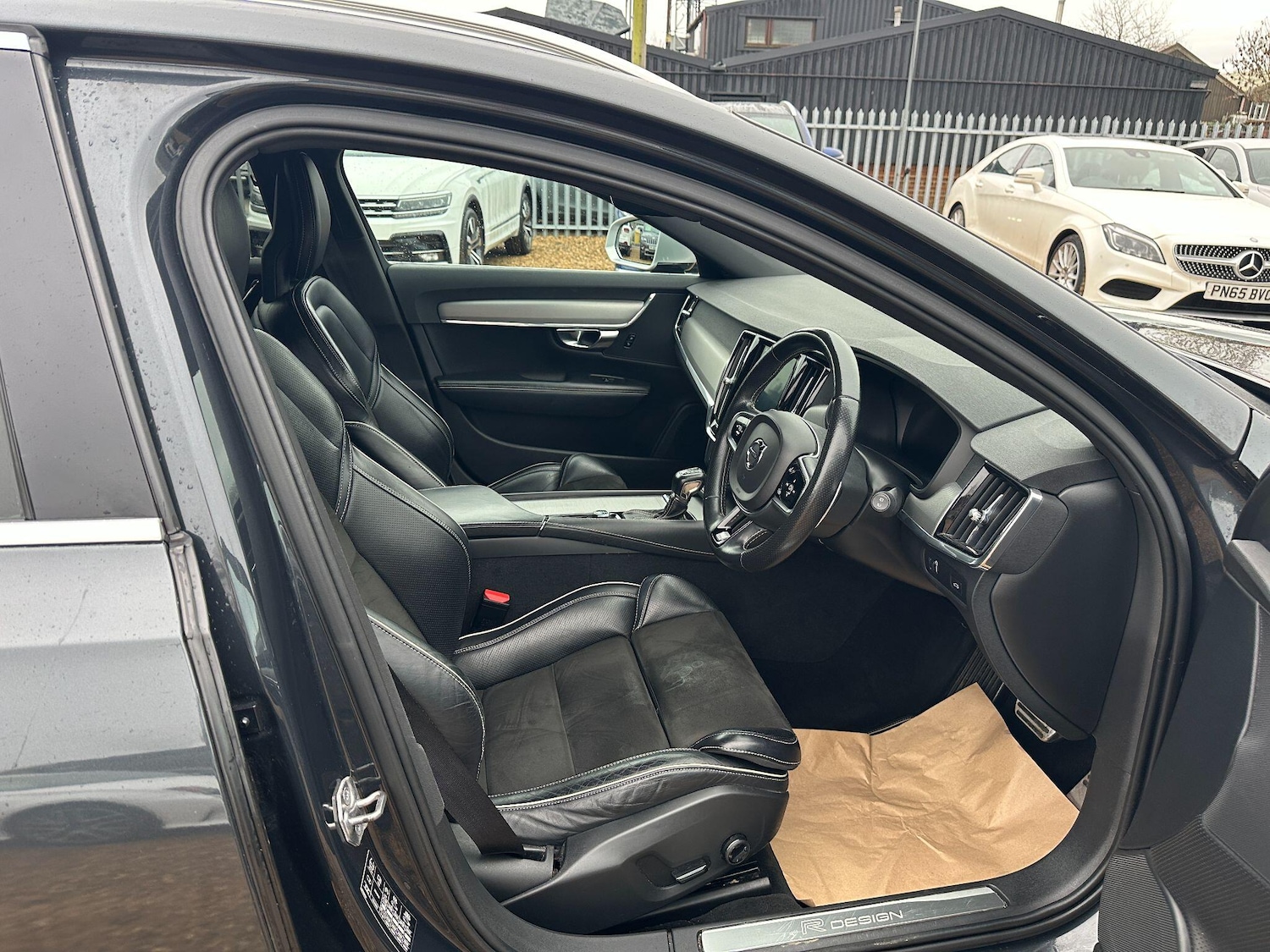 Used Volvo V90 2018 for sale - 77191159: Photo 9