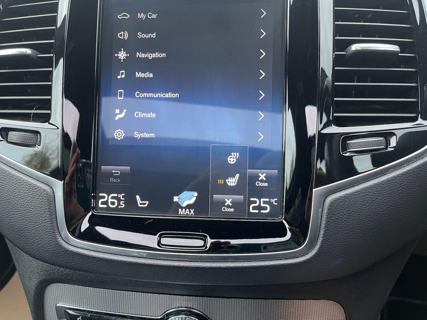 Used Volvo XC90 2018 for sale - 76485320: Photo 17