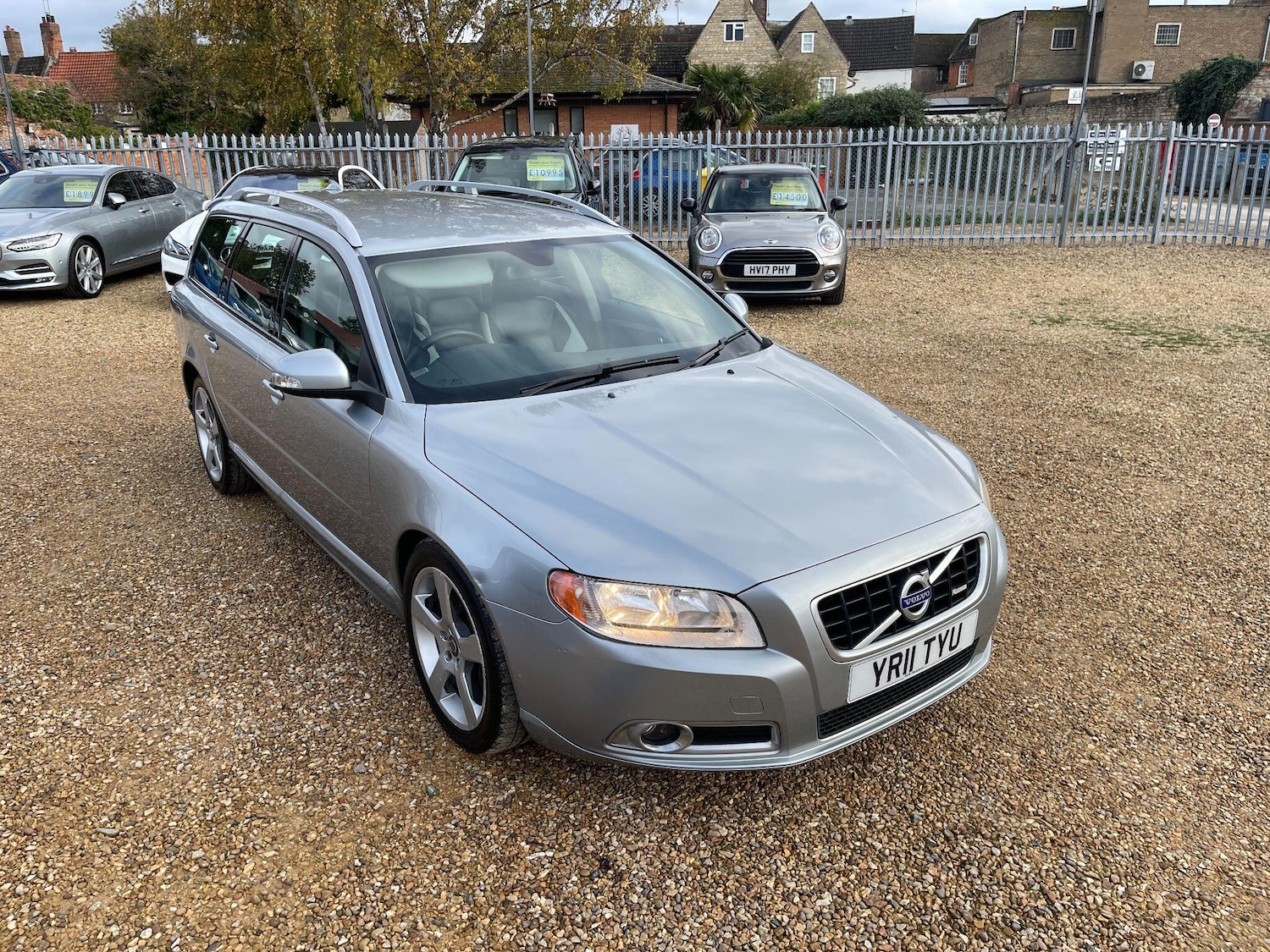 Used Volvo V70 2011 for sale - 76472588: Photo 15