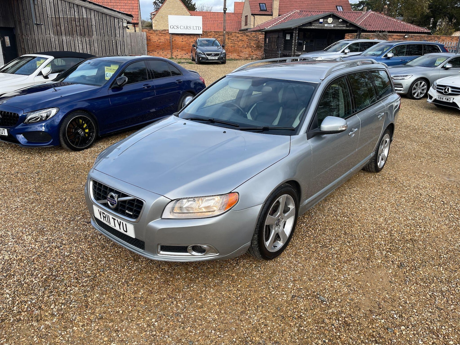 Used Volvo V70 2011 for sale - 76472588: Photo 17