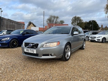 Used Volvo V70 2011 for sale - 76472588: Photo