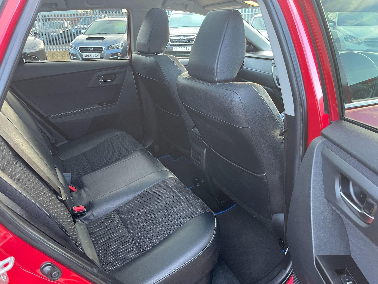 Used Toyota Auris 2014 for sale - 76549689: Photo 15