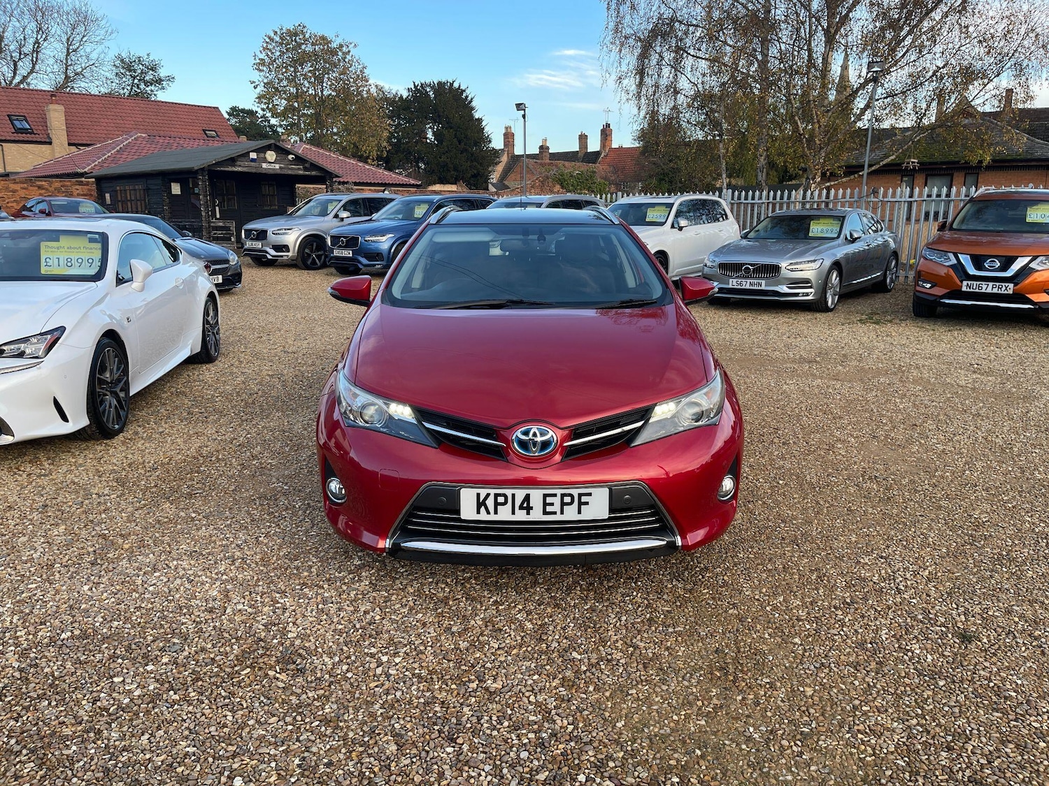 Used Toyota Auris 2014 for sale - 76549689: Photo 2