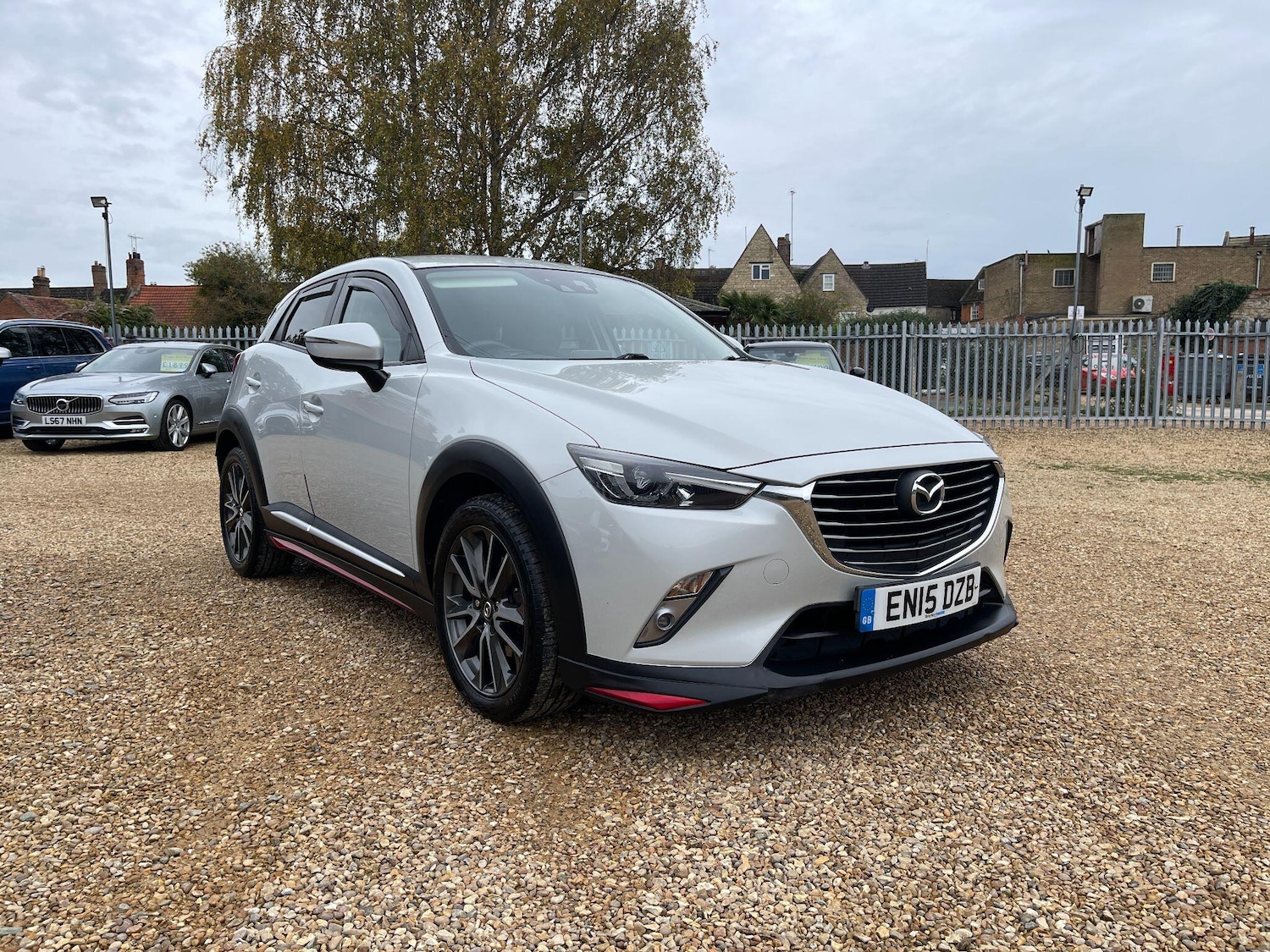 Used Mazda CX-3 2015 for sale - 76409530: Photo 1