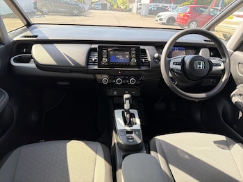Used Honda Jazz 2022 for sale - 78941622: Photo