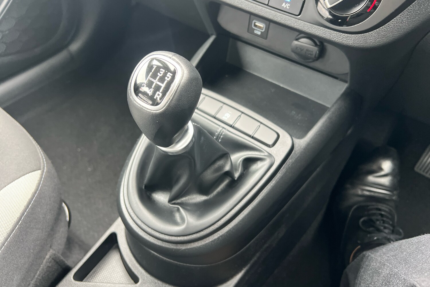 Used Hyundai i10 2022 for sale - 76556842: Photo 22