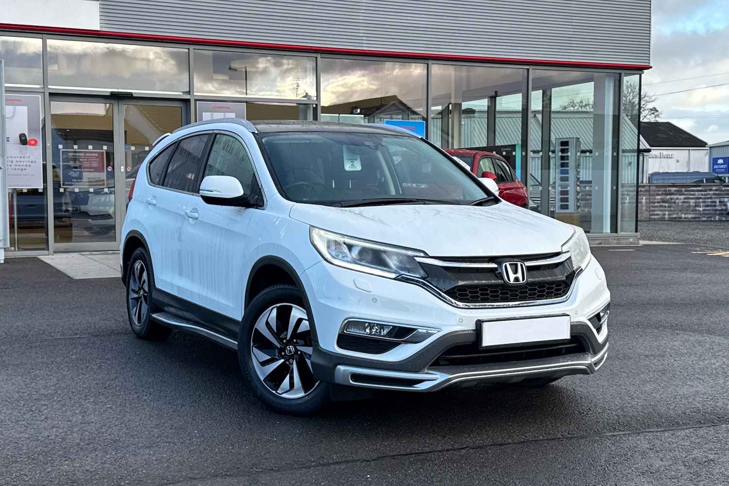 Used Honda CR-V 2016 for sale - 76241617: Photo 1