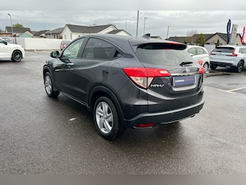 Used Honda HR-V 2018 for sale - 76515048: Photo
