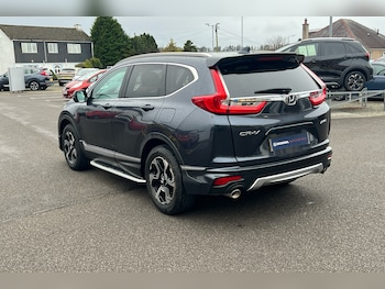 Used Honda CR-V 2019 for sale - 76696448: Photo