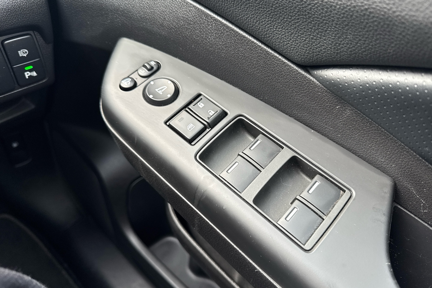 Used Honda CR-V 2015 for sale - 76321925: Photo 19