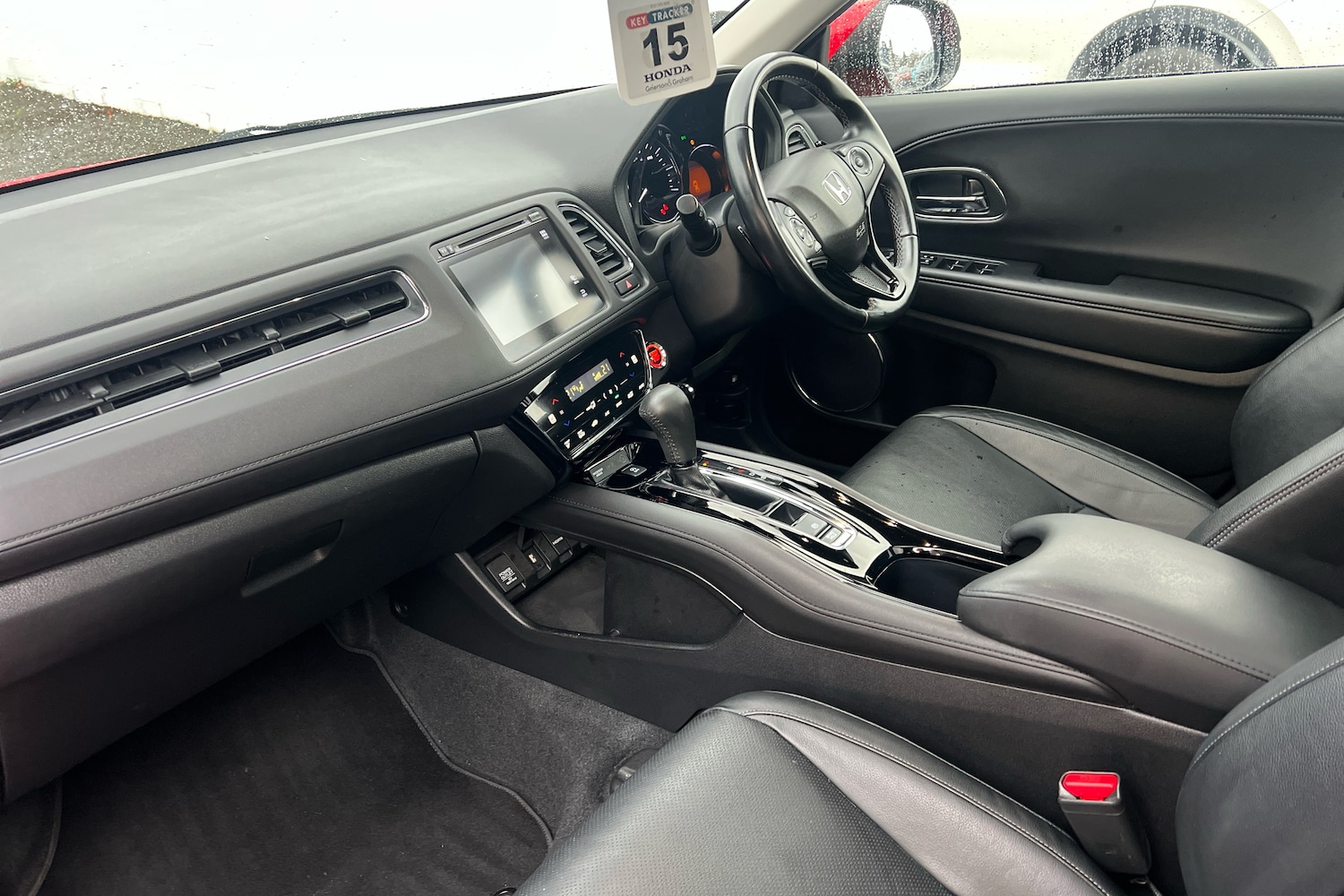 Used Honda HR-V 2020 for sale - 76466499: Photo 2