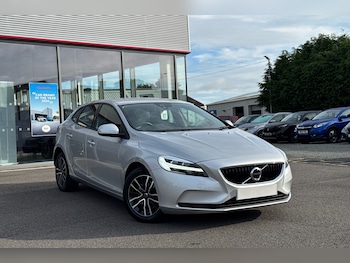 2018 - Momentum T2 5-Door