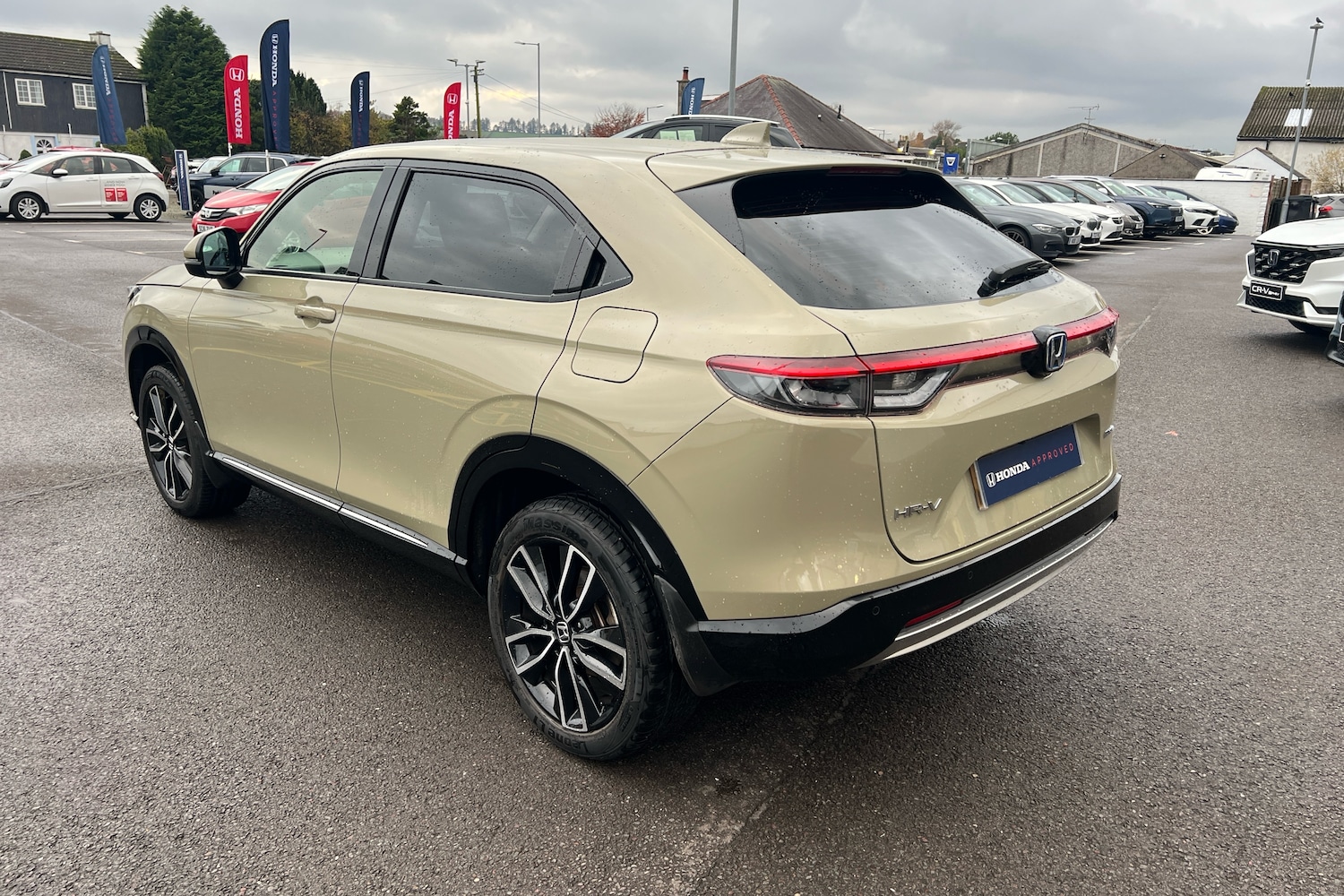 Used Honda HR-V 2023 for sale - 76501581: Photo 3