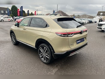 Used Honda HR-V 2023 for sale - 76501581: Photo