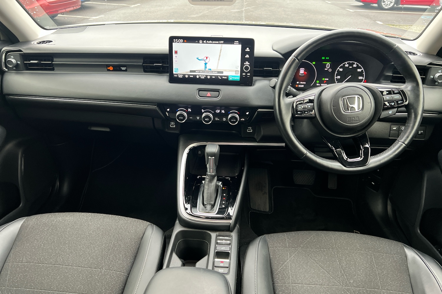 Used Honda HR-V 2023 for sale - 76501581: Photo 7