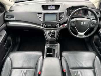 Used Honda CR-V 2017 for sale - 74615590: Photo