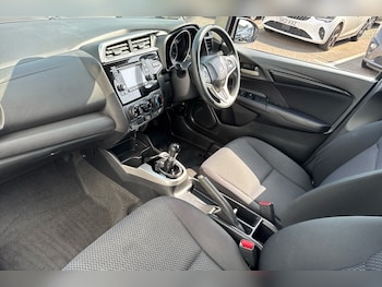 Used Honda Jazz 2018 for sale - 75569540: Photo
