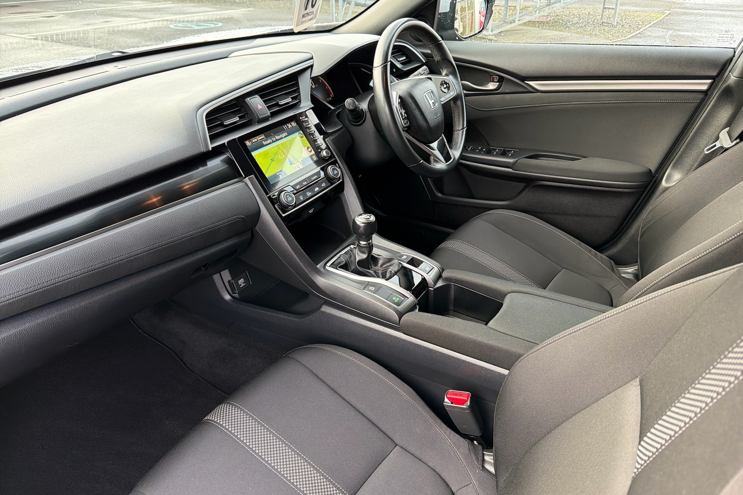 Used Honda Civic 2021 for sale - 77205686: Photo 2