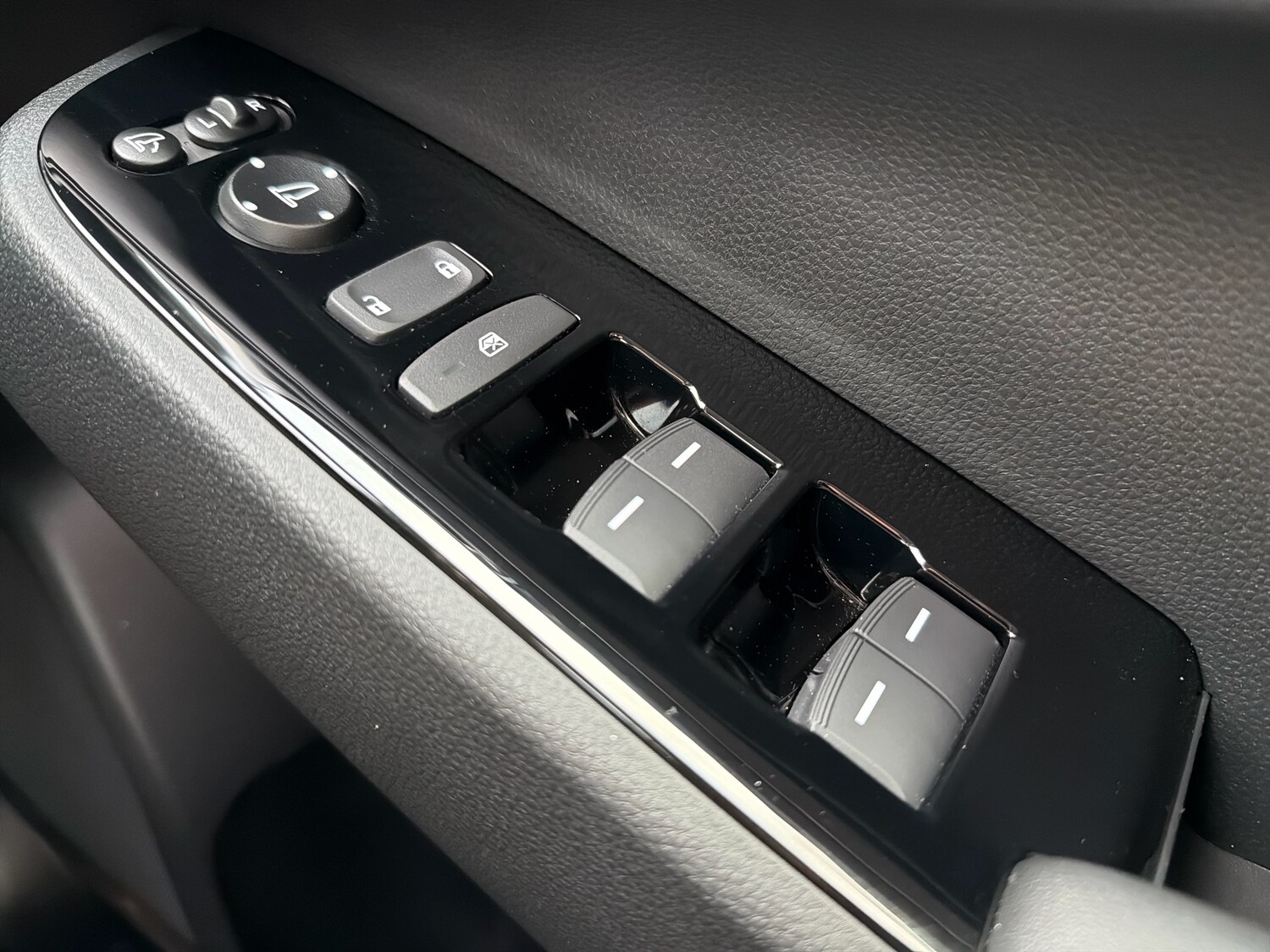 Used Honda HR-V 2024 for sale - 77576463: Photo 19