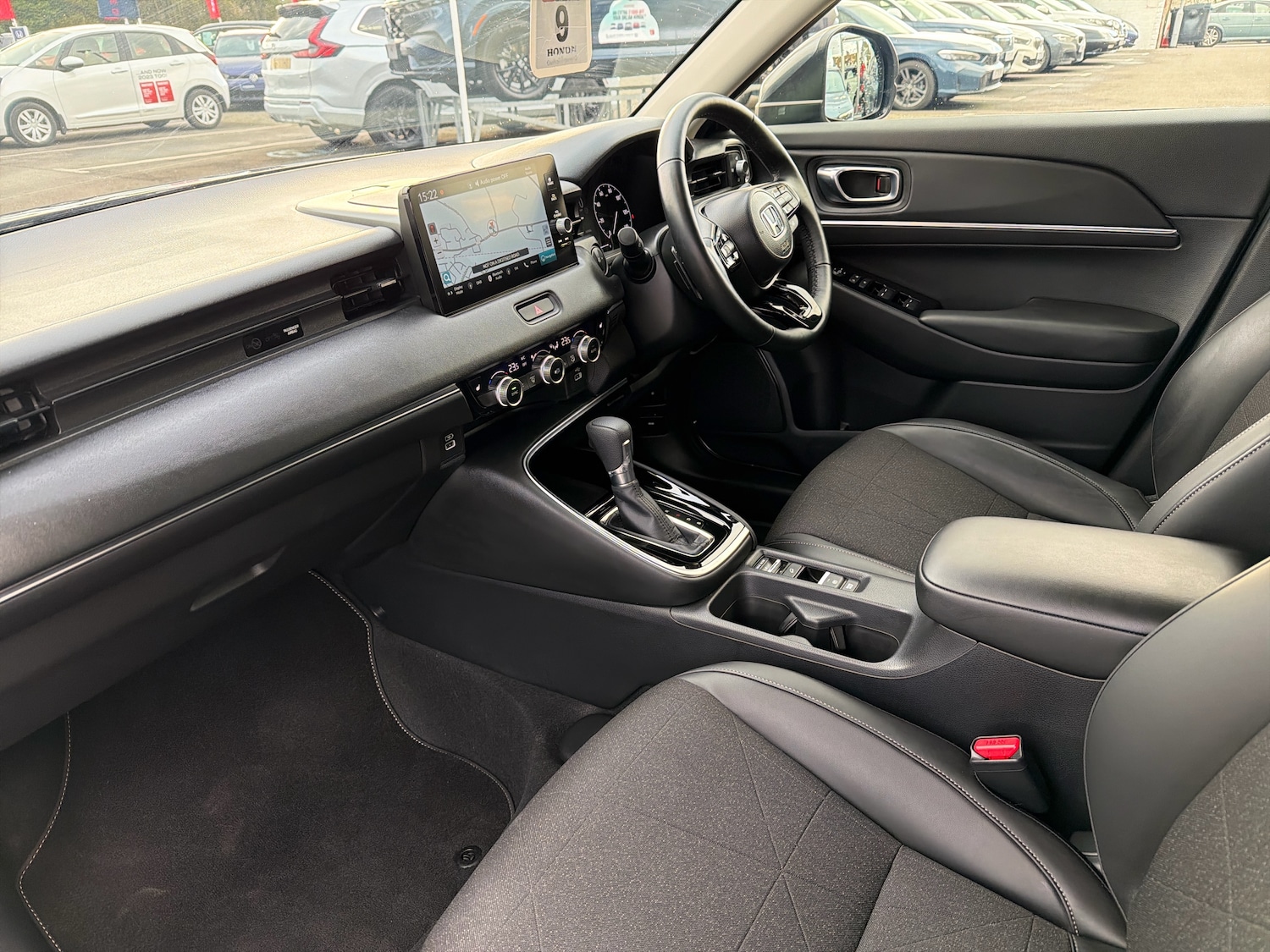 Used Honda HR-V 2024 for sale - 77576463: Photo 2