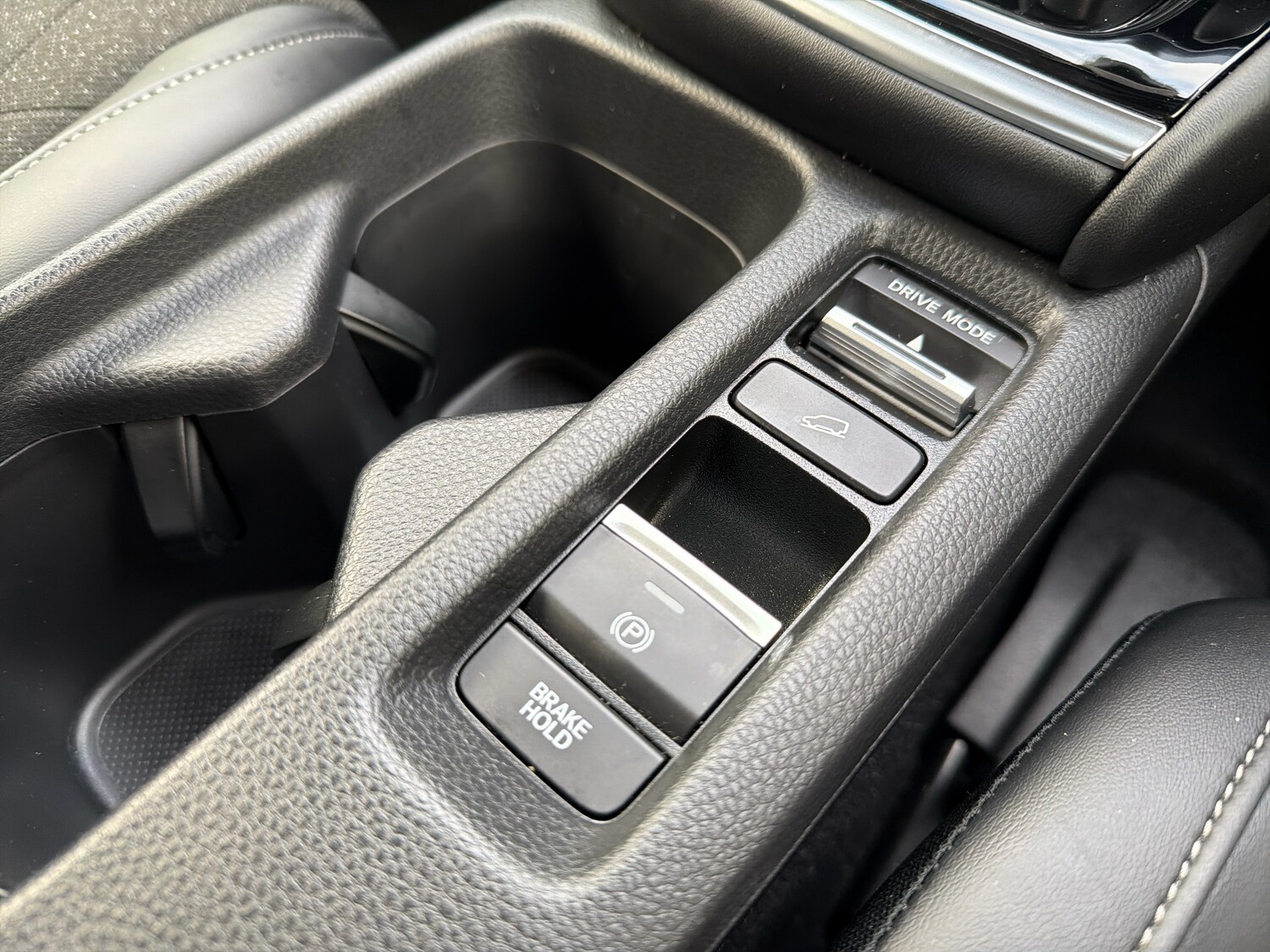 Used Honda HR-V 2024 for sale - 77576463: Photo 31