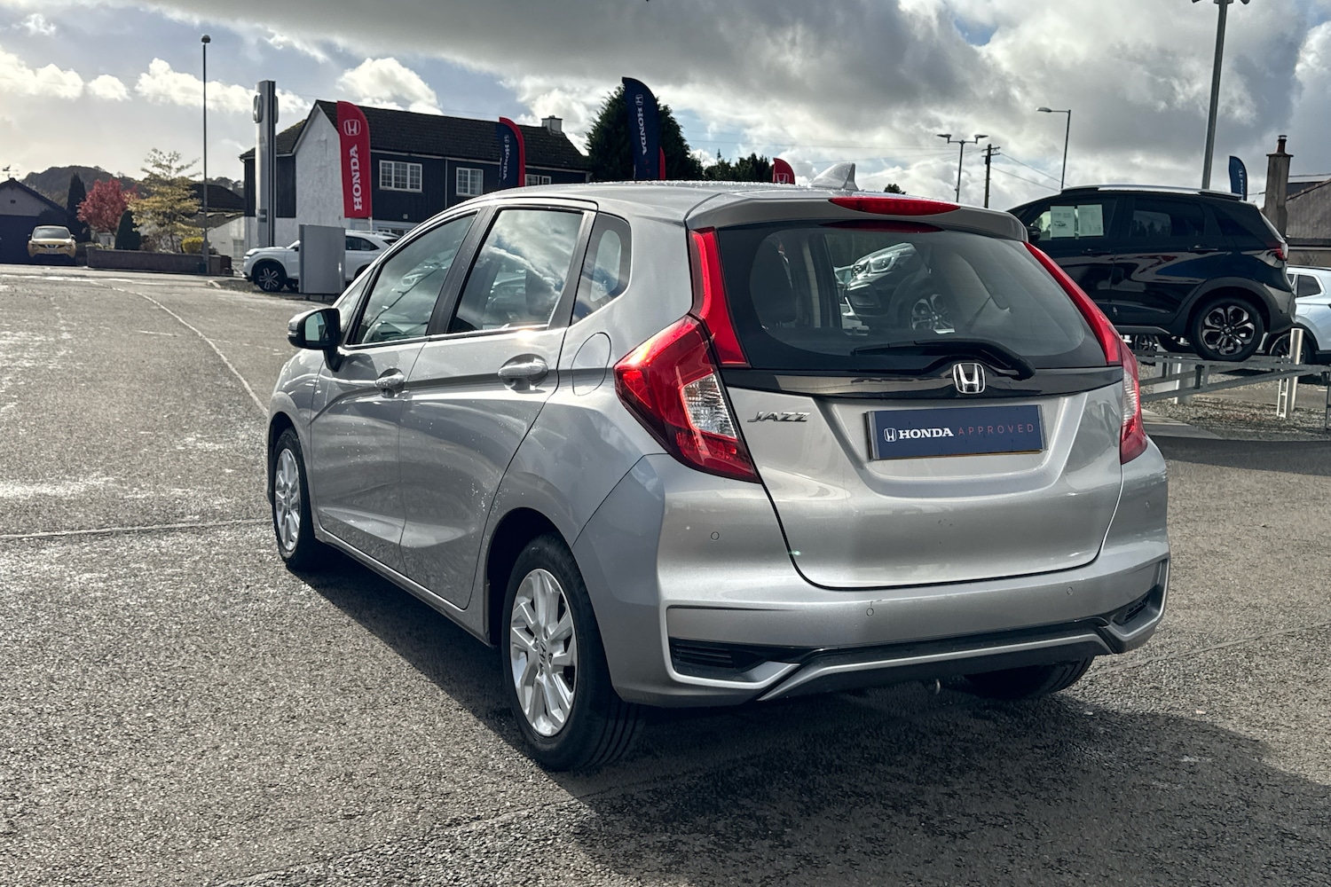 Used Honda Jazz 2020 for sale - 76384415: Photo 3