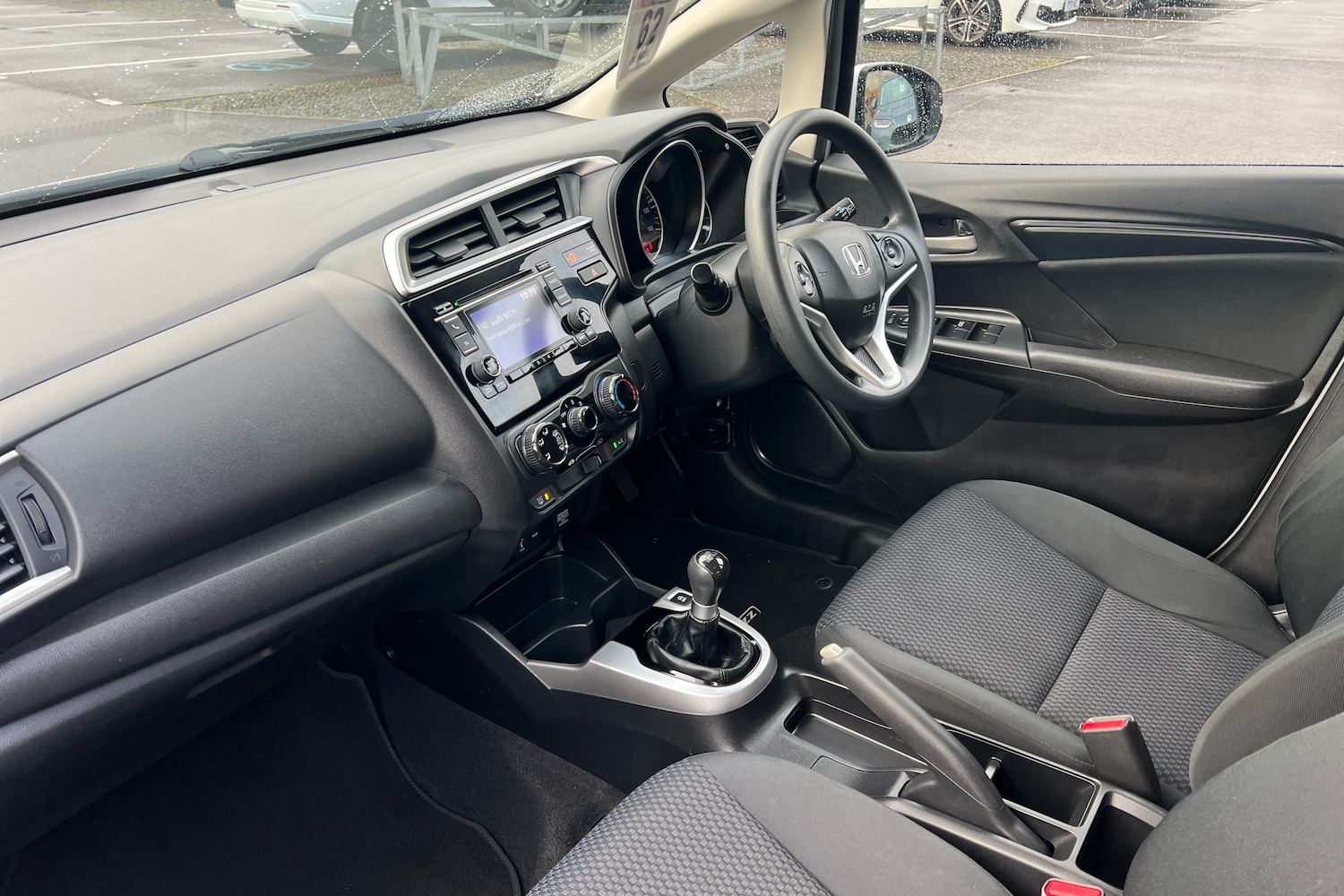 Used Honda Jazz 2019 for sale - 76575283: Photo 2
