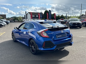 Used Honda Civic 2018 for sale - 75526760: Photo