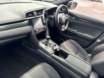 Used Honda Civic 2018 for sale - 74832218: Photo