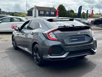 Used Honda Civic 2018 for sale - 74832218: Photo