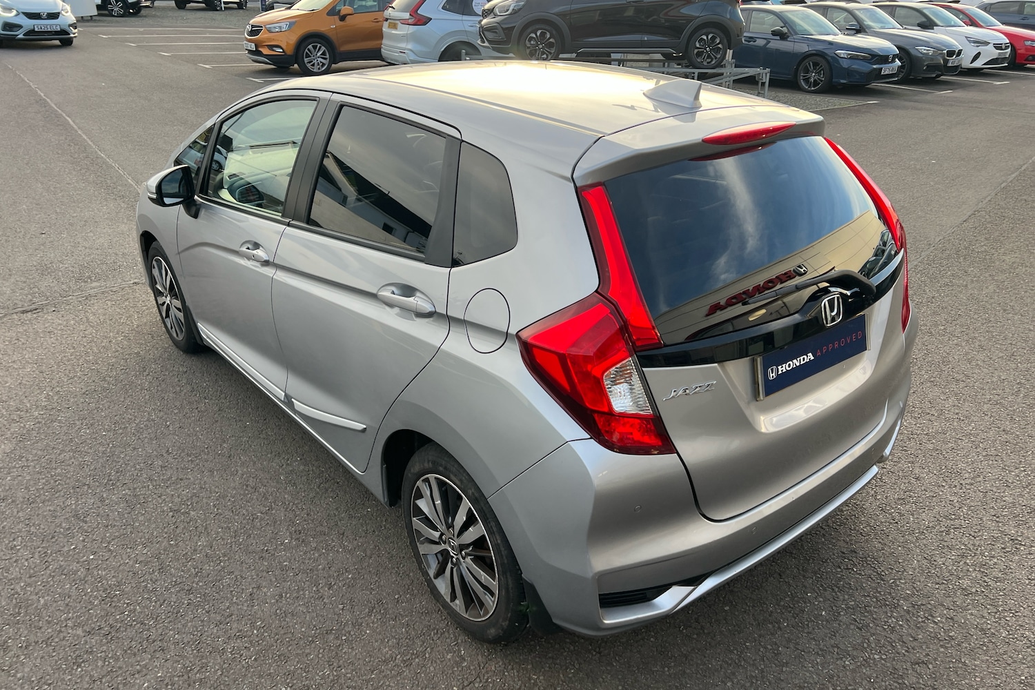 Used Honda Jazz 2019 for sale - 76586873: Photo 15