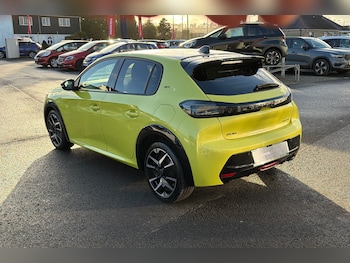 Used Peugeot 208 2024 for sale - 77198220: Photo