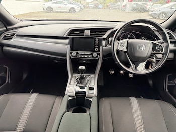 Used Honda Civic 2021 for sale - 78786149: Photo