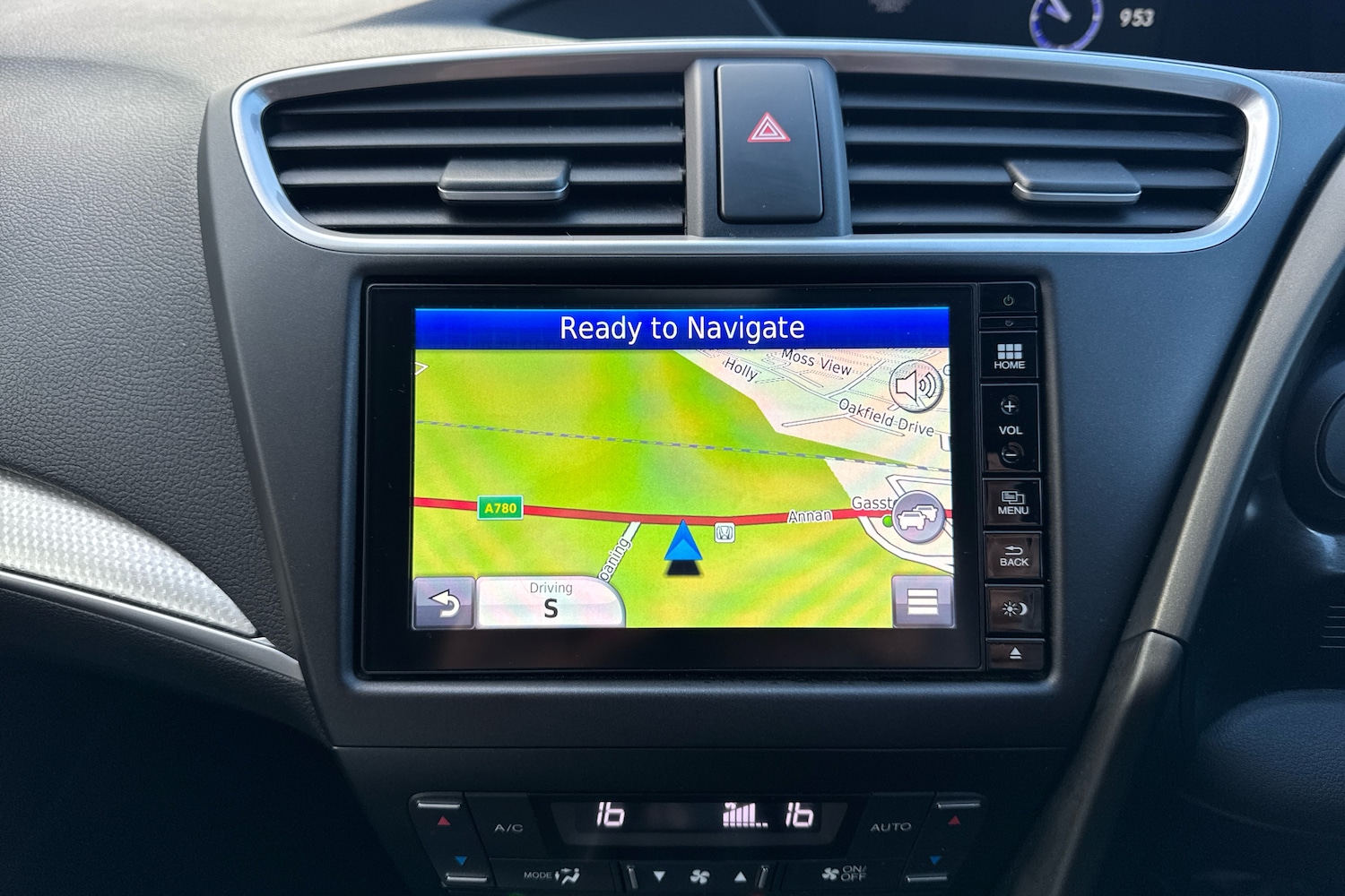 Used Honda Civic 2016 for sale - 76332115: Photo 16