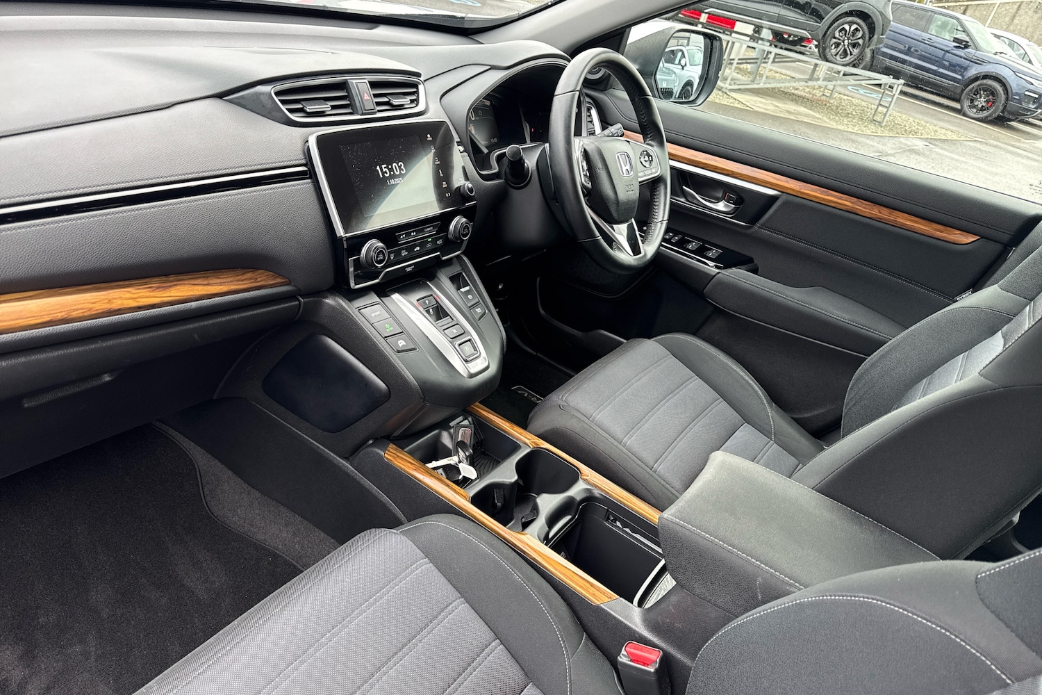 Used Honda CR-V 2019 for sale - 76116848: Photo 2