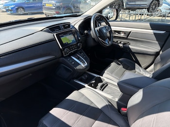 Used Honda CR-V 2020 for sale - 78102990: Photo