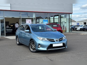 Toyota - Auris