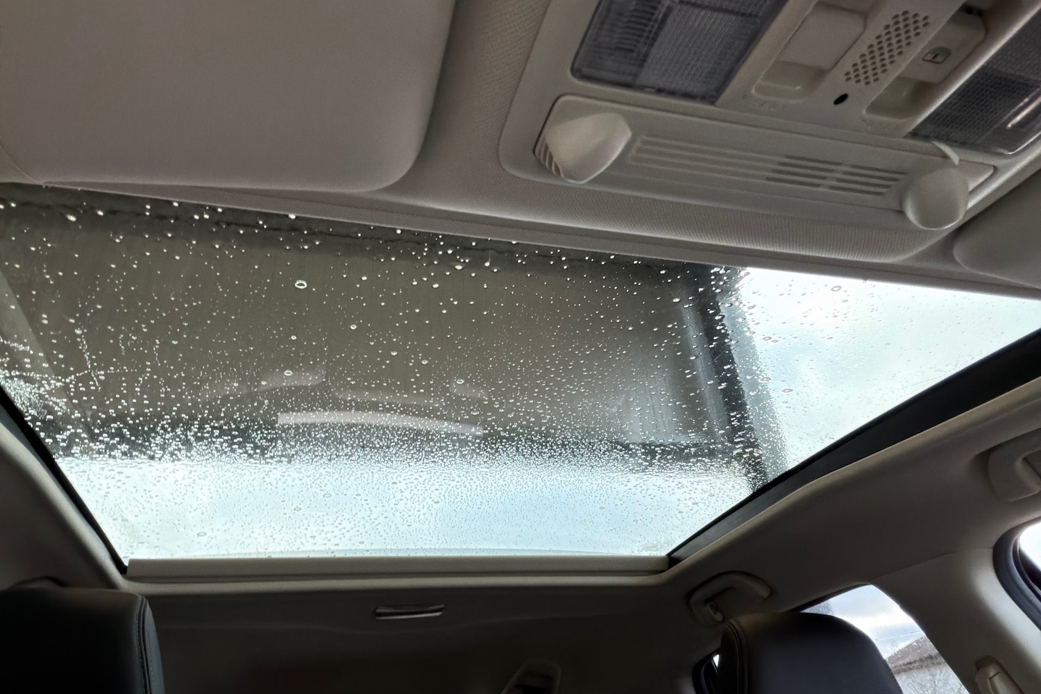 Used Honda CR-V 2018 for sale - 77079147: Photo 25