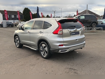 Used Honda CR-V 2018 for sale - 77079147: Photo