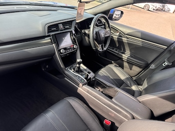 Used Honda Civic 2019 for sale - 79454039: Photo