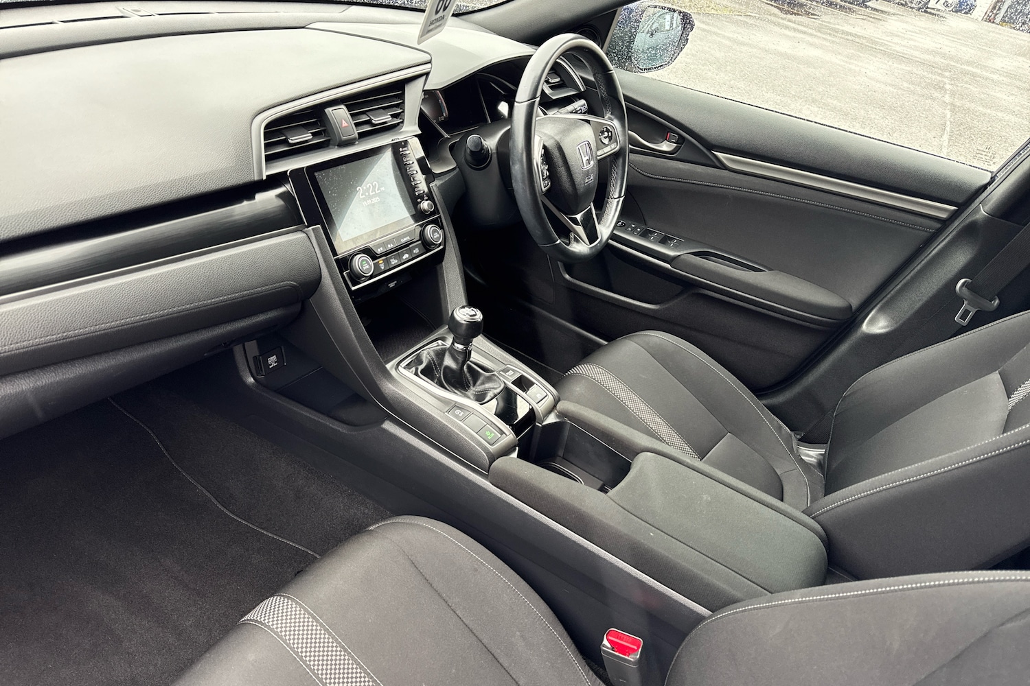 Used Honda Civic 2021 for sale - 76003539: Photo 2