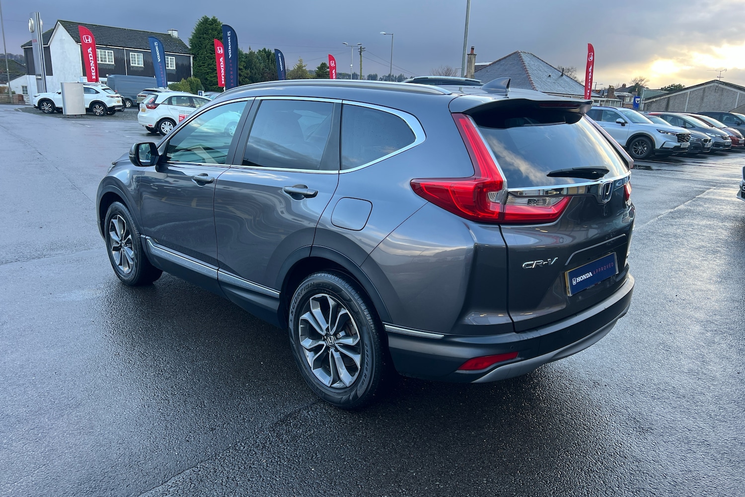 Used Honda CR-V 2021 for sale - 76587020: Photo 3