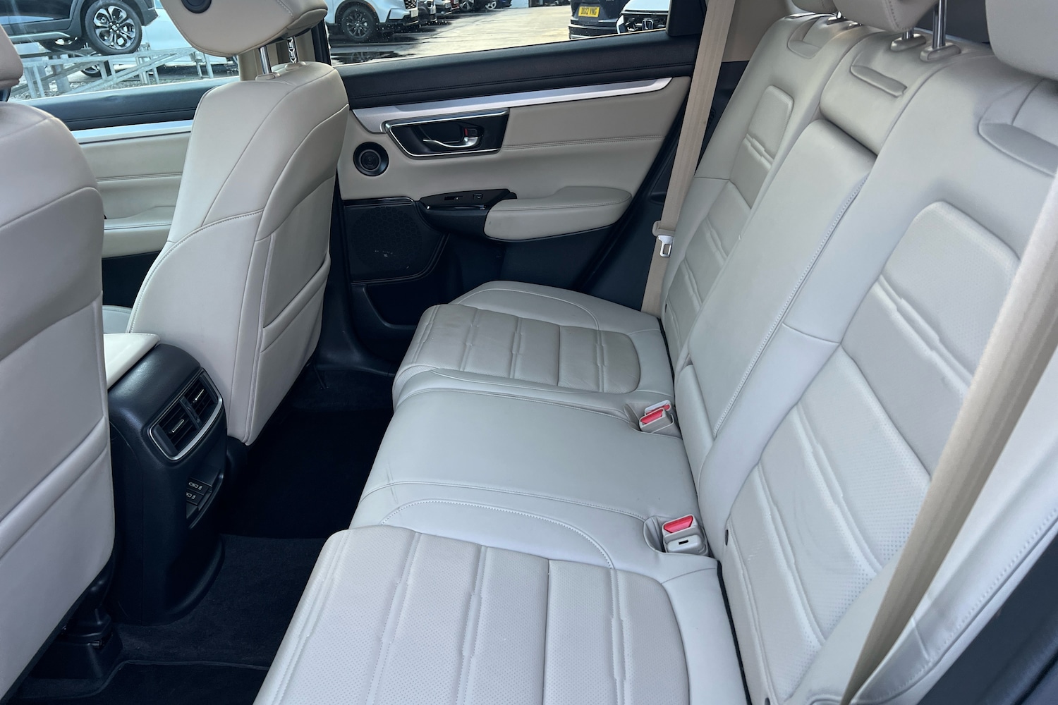 Used Honda CR-V 2021 for sale - 76587020: Photo 8