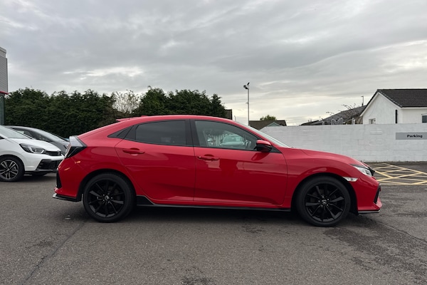 Used Honda Civic 2021 for sale - 76130646: Photo 5