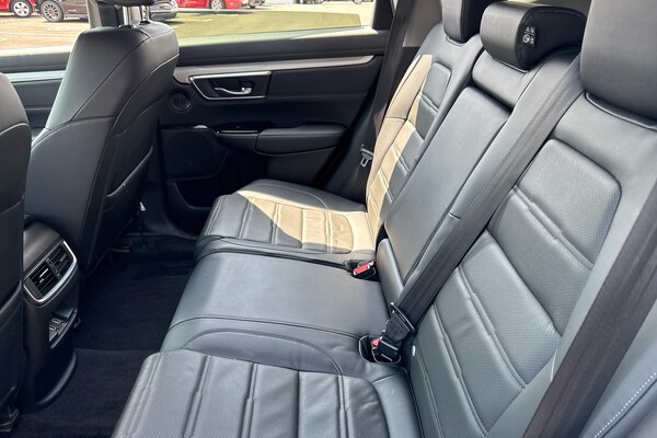 Used Honda CR-V 2020 for sale - 75526636: Photo 9