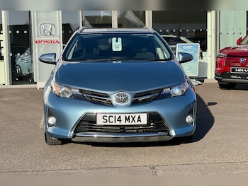 Used Toyota Auris 2014 for sale - 76780344: Photo