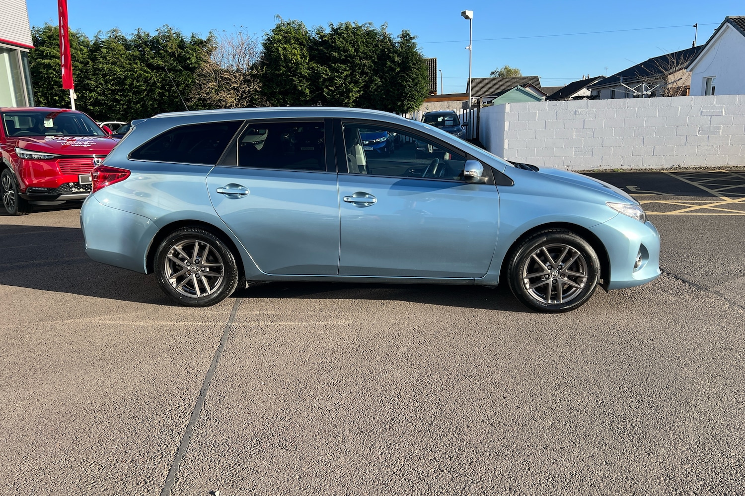 Used Toyota Auris 2014 for sale - 76780344: Photo 5